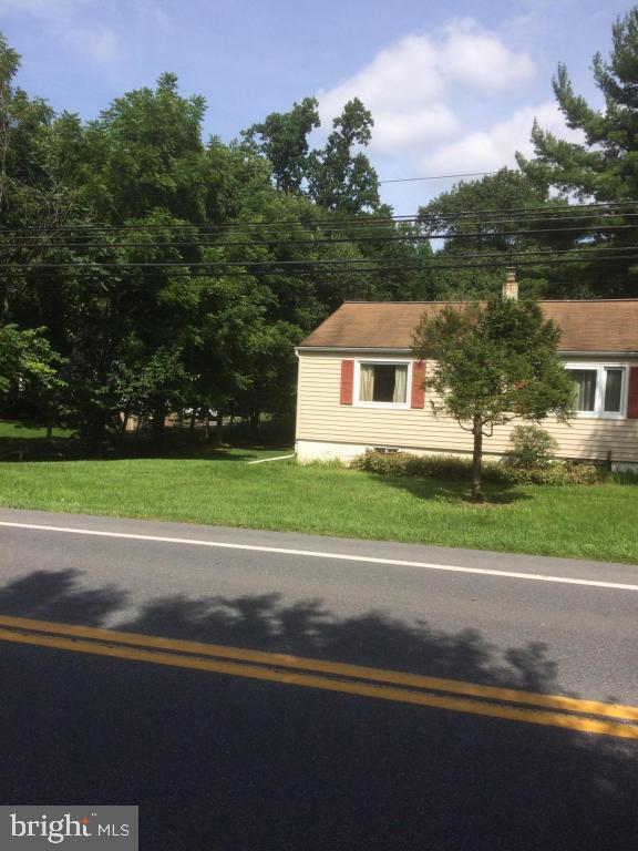 3240 Elizabethtown Road Hershey, PA 17033 - Photo 3 of 27 Gallery Image 3