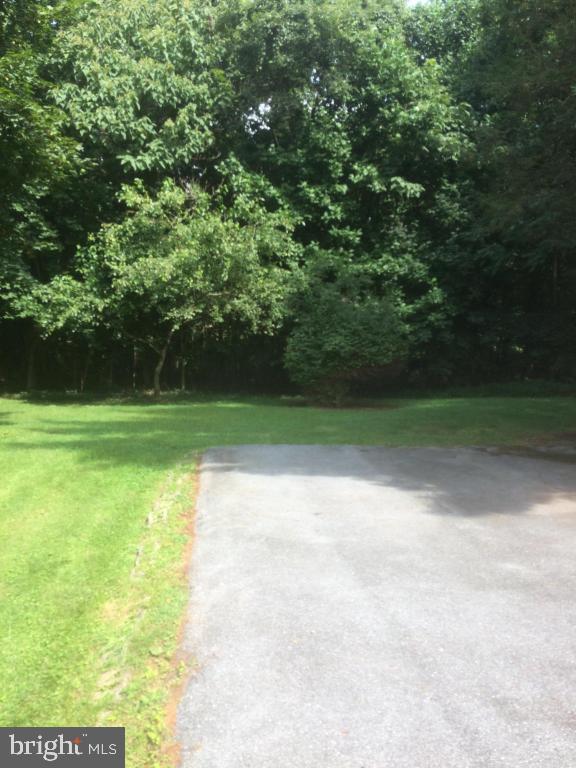 3240 Elizabethtown Road Hershey, PA 17033 - Photo 26 of 27 Gallery Image 26