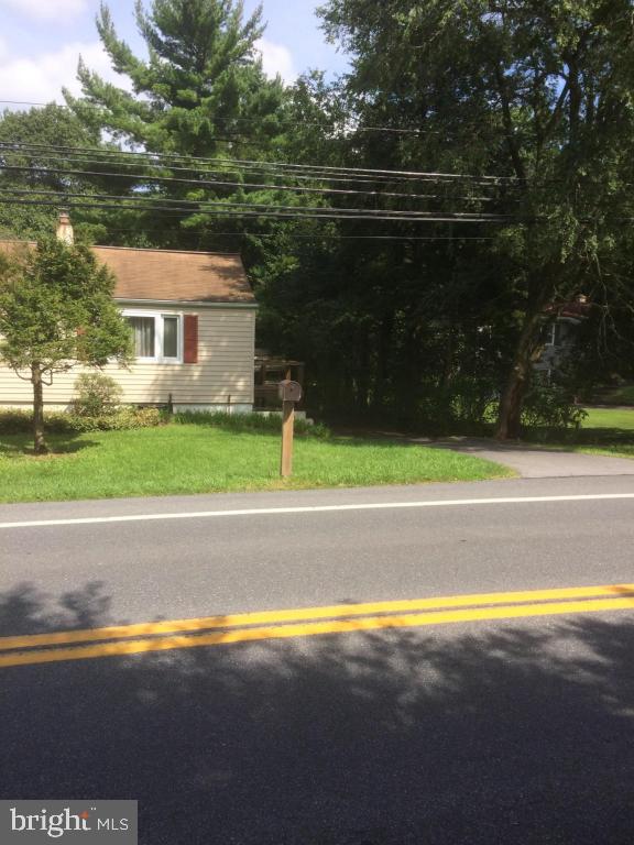 3240 Elizabethtown Road Hershey, PA 17033 - Photo 4 of 27 Gallery Image 4