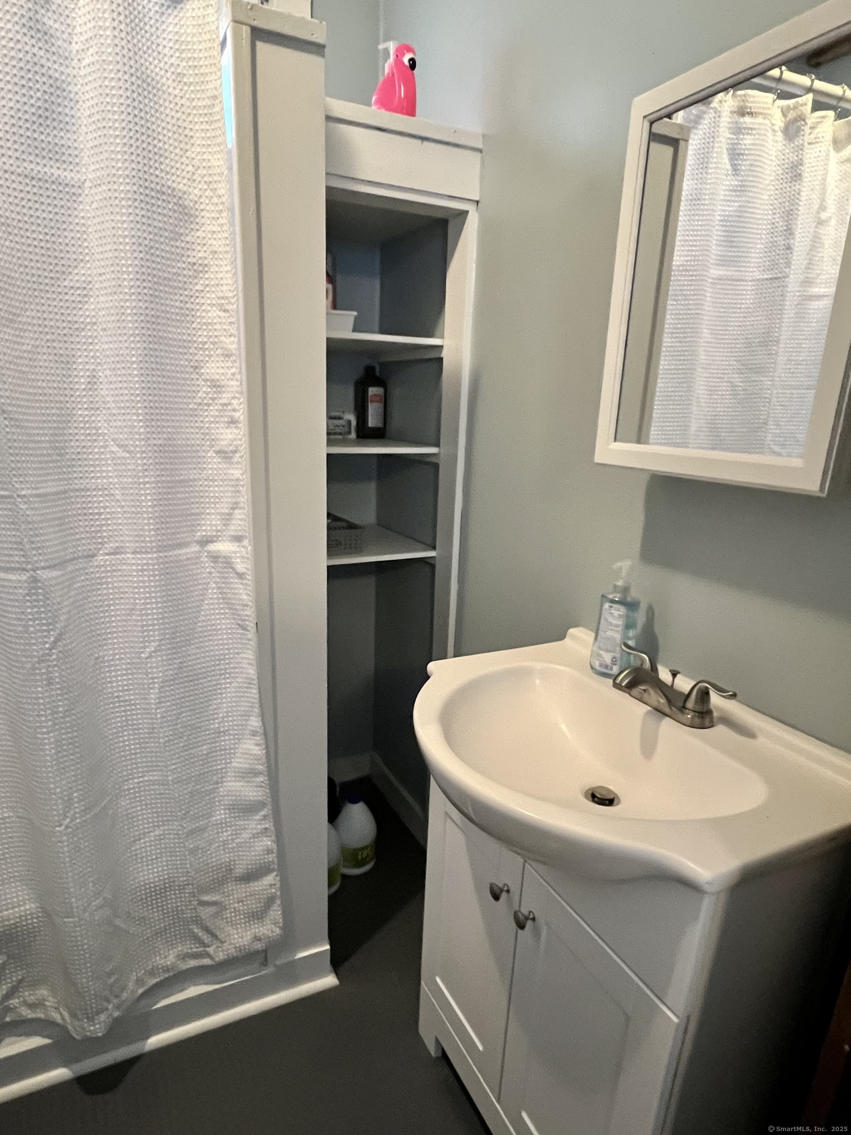 39 Pearl Street, Unit 1 Groton, CT 06355 - Photo 15 of 24