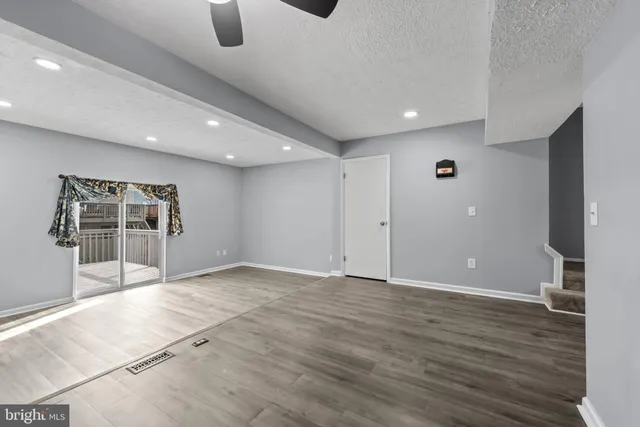 $309,900 | 25 Samantha Court, Owings Mills, MD 21117