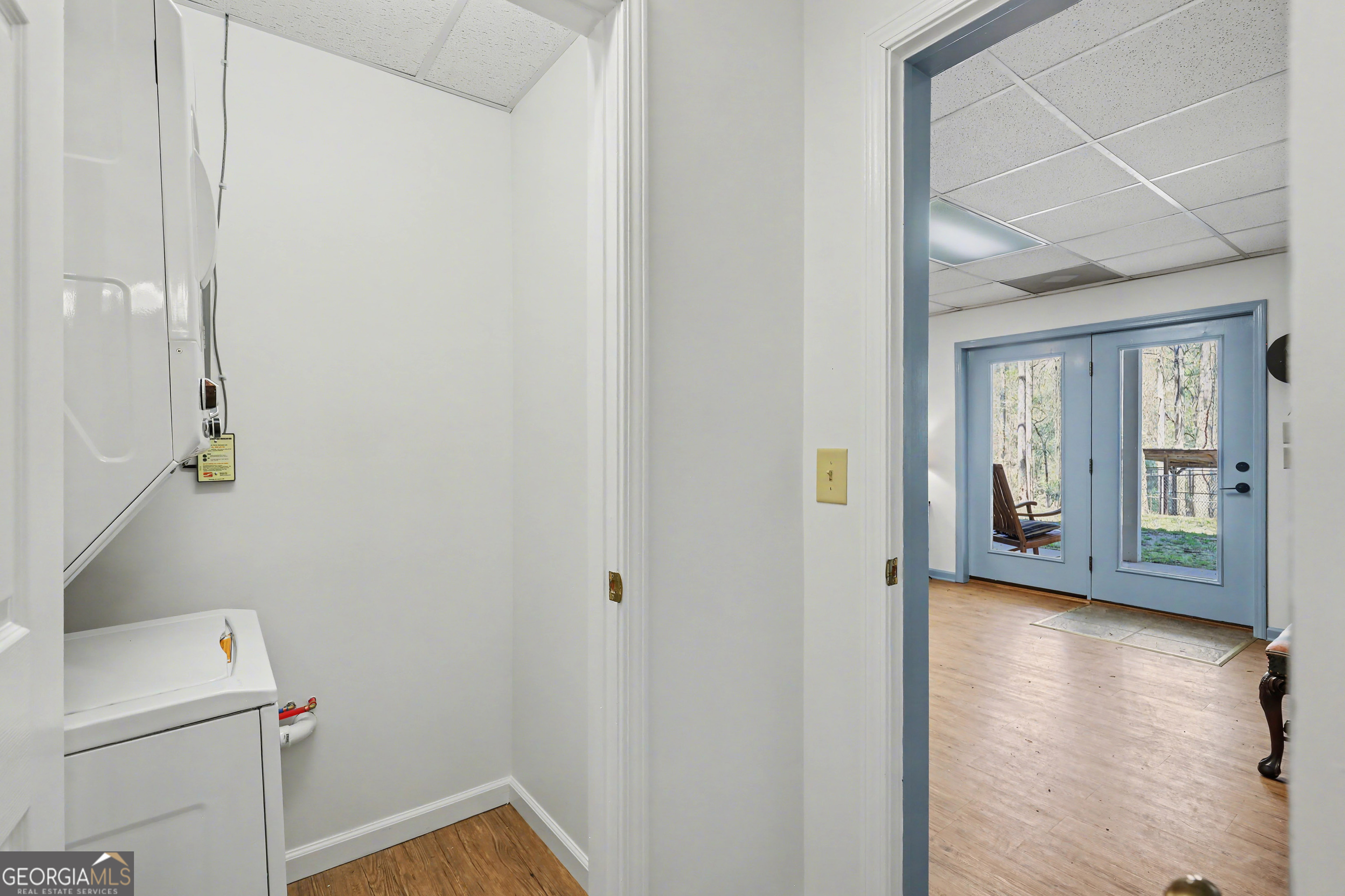 1067-o V Ov Justus Road Rabun Gap, GA 30568 - Photo 55 of 73 a view of a hallway with wooden floor and closet