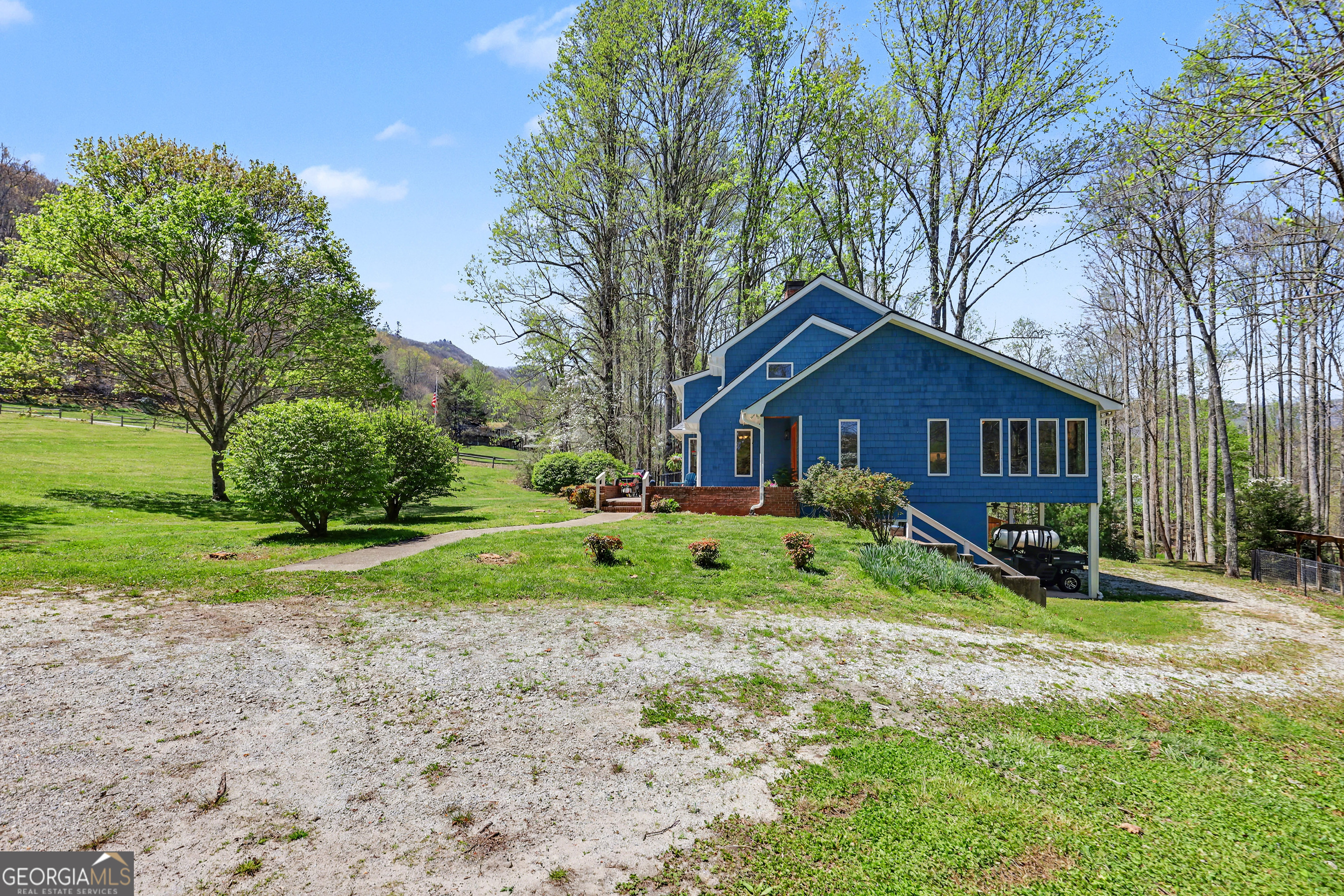 1067-o V Ov Justus Road Rabun Gap, GA 30568 - Photo 59 of 73 a view of a house with a yard