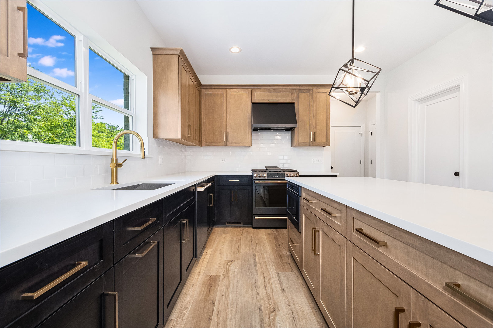 12776 Rosa Lane Lemont, IL 60439 - Photo 13 of 48