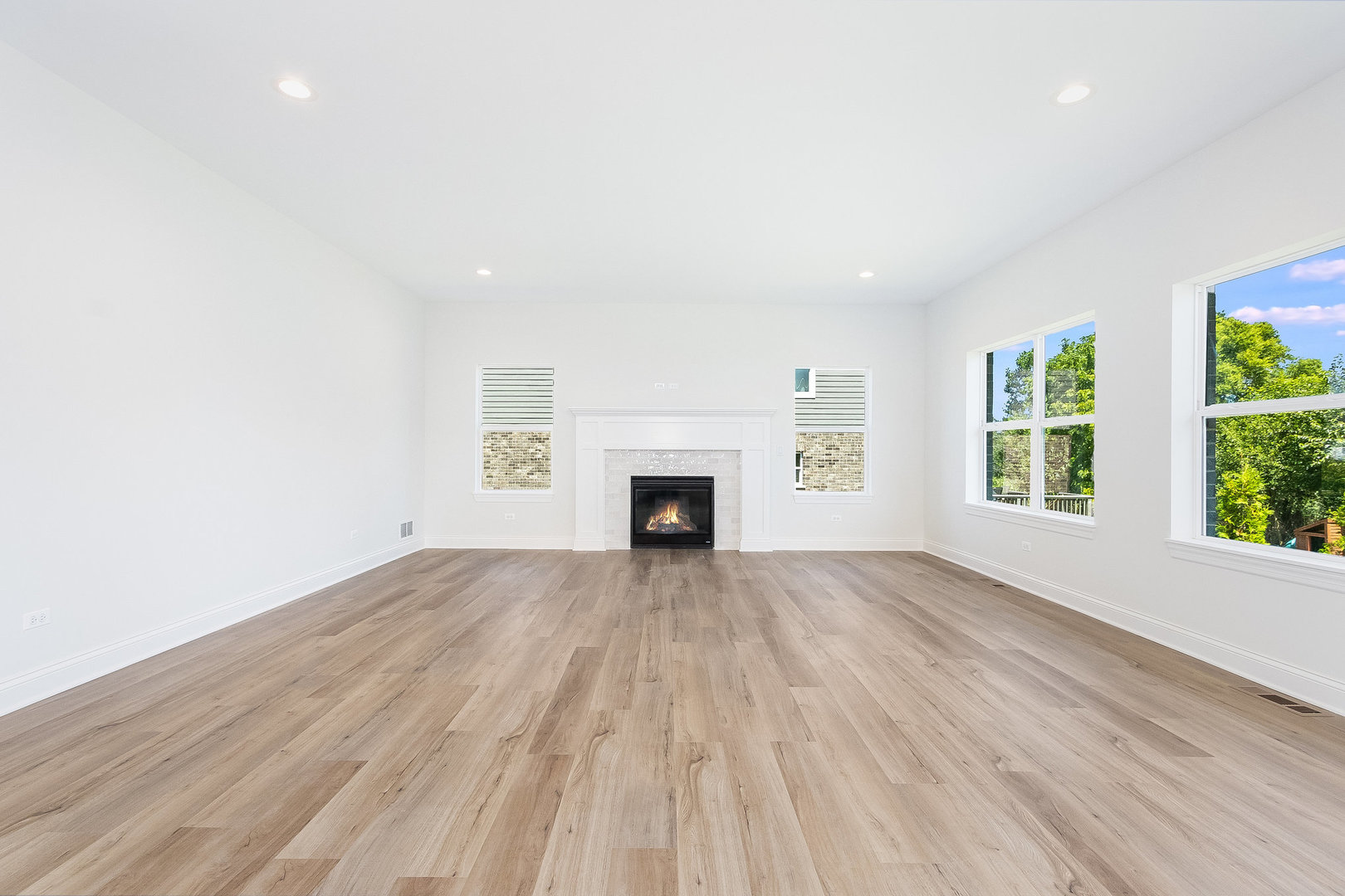 12776 Rosa Lane Lemont, IL 60439 - Photo 15 of 48