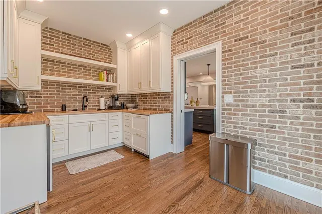 $7,500 | 4562 Columns Drive Southeast, Marietta, GA 30067