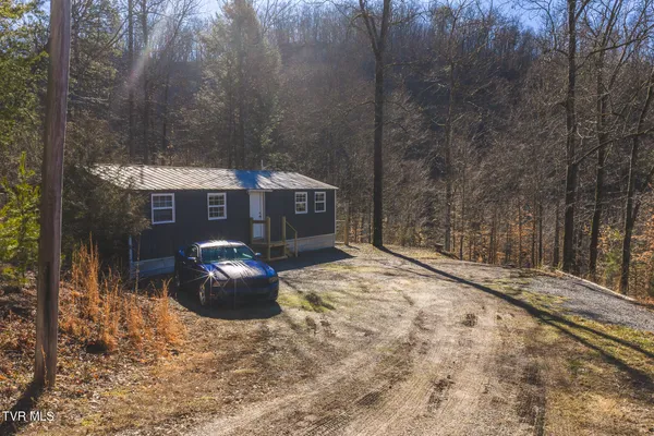 $199,000 | 637 Jacobs Hollow, Sneedville, TN 37869