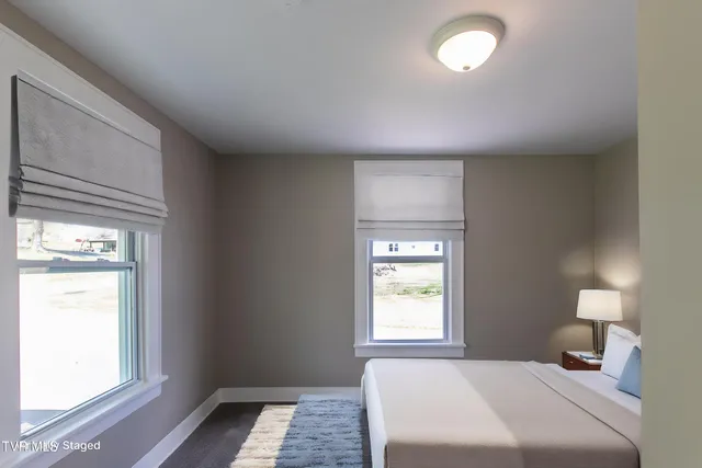 $499,000 | 2412-14 Bradley Street, Bristol, VA 24201