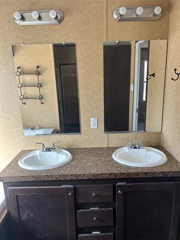 $1,795 | 172 Old Potato Road, Paige, TX 78659