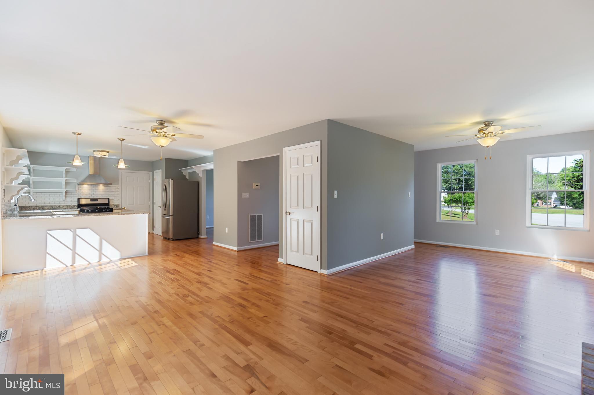 8140 Simpson Farm Road Owings, MD 20736 - Photo 9 of 31 View of kitchen from FR