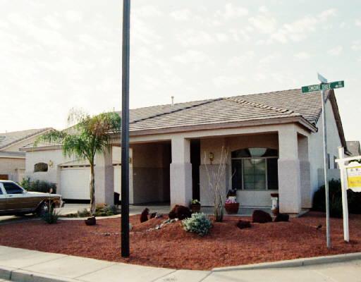 193 East Smoke Tree Road Gilbert, AZ 85296 - Photo 1 of 1 Primary Photo