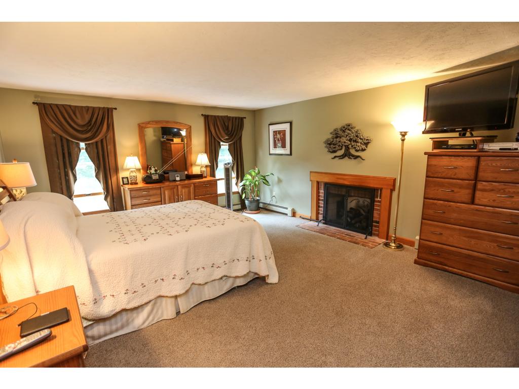 50 Woodbury Road New Boston, NH 03070 - Photo 24 of 36