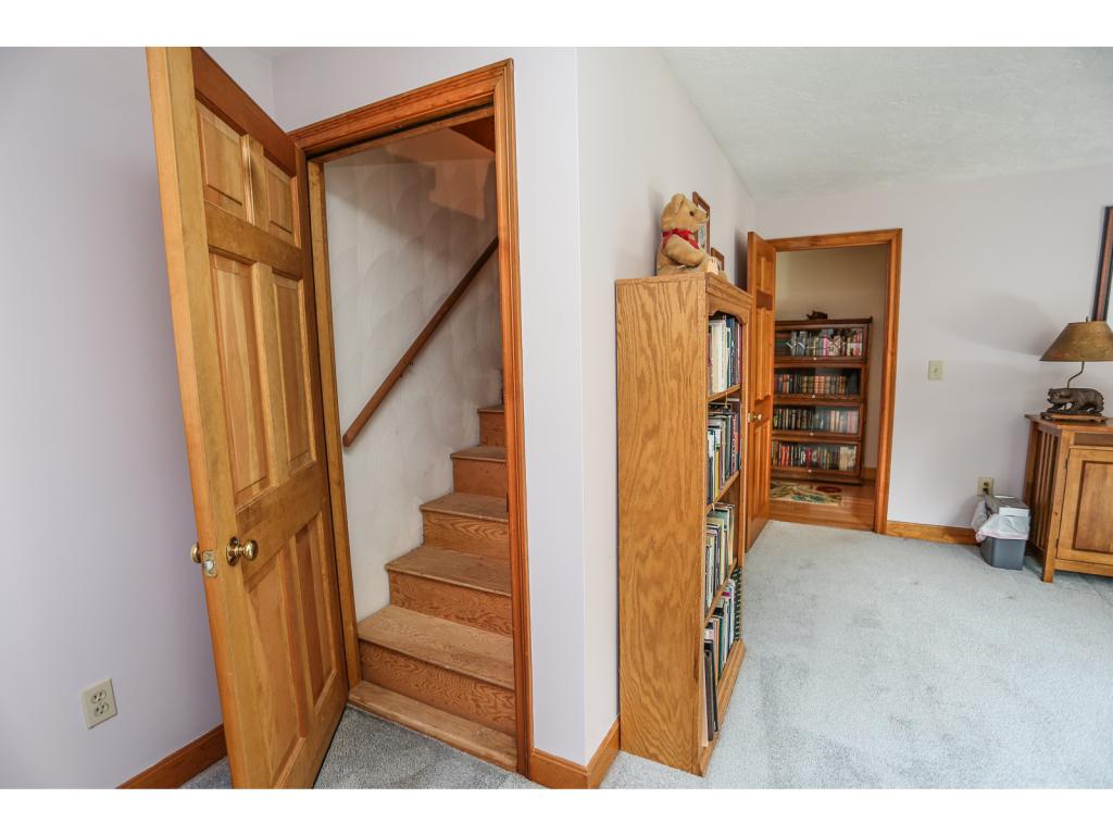 50 Woodbury Road New Boston, NH 03070 - Photo 29 of 36