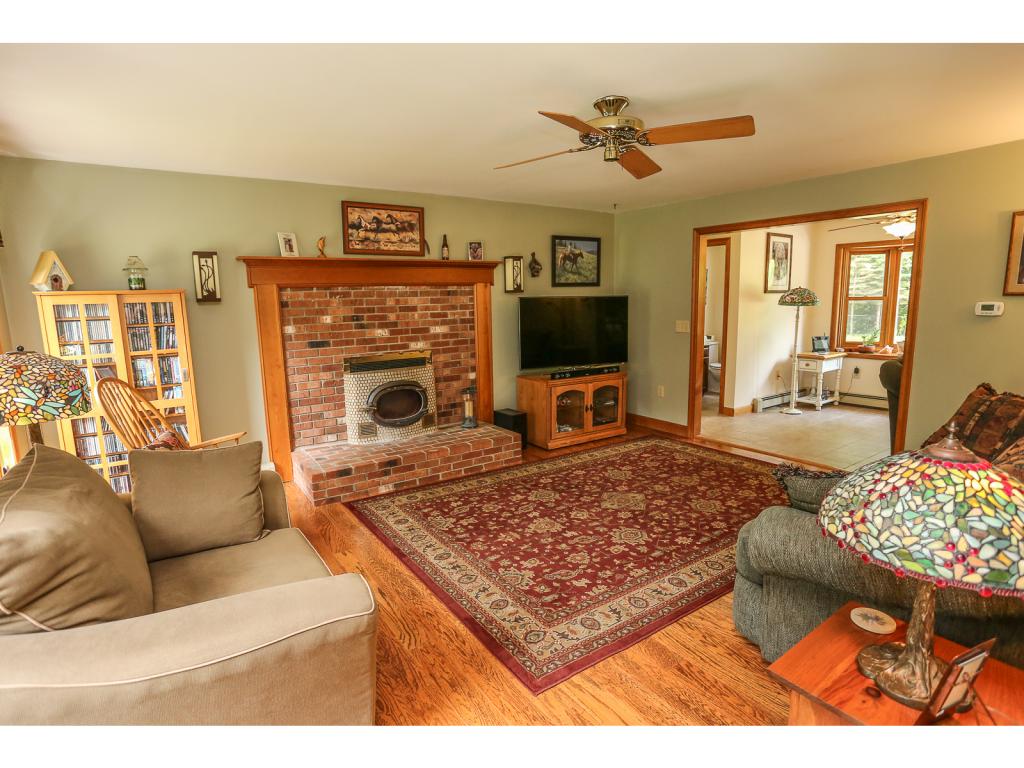 50 Woodbury Road New Boston, NH 03070 - Photo 9 of 36