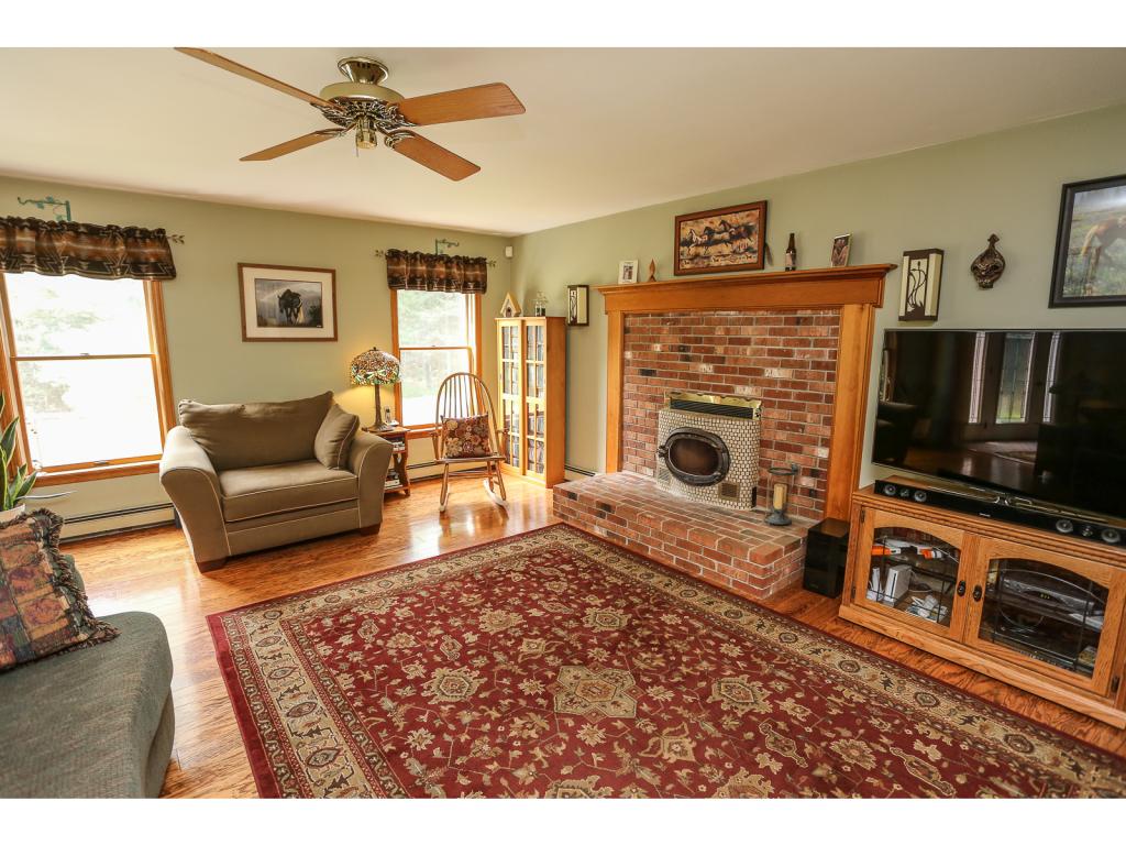 50 Woodbury Road New Boston, NH 03070 - Photo 10 of 36
