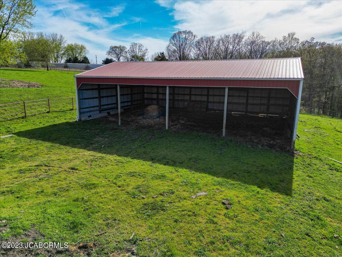52968 West Railroad Road Centertown, MO 65023 - Photo 9 of 20