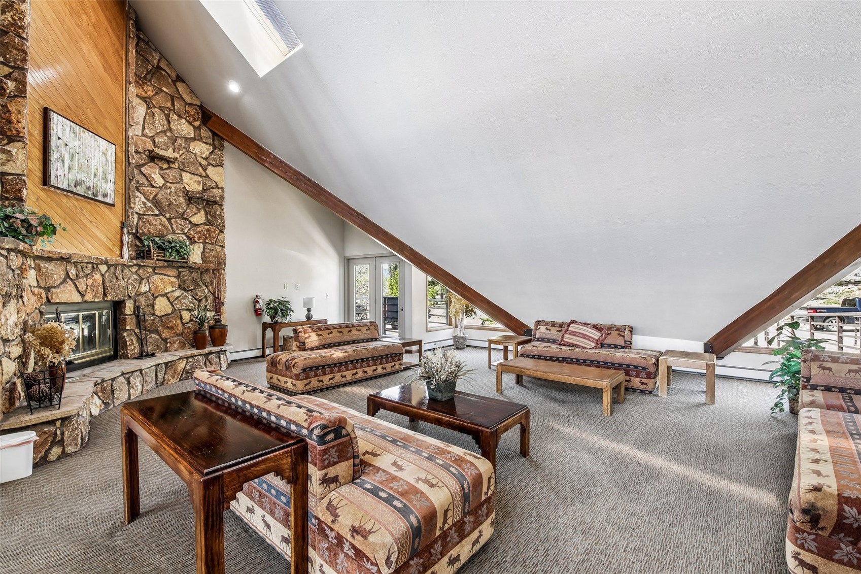 89310 Ryan Gulch Road, Unit 103 Silverthorne, CO 80498 - Photo 34 of 48