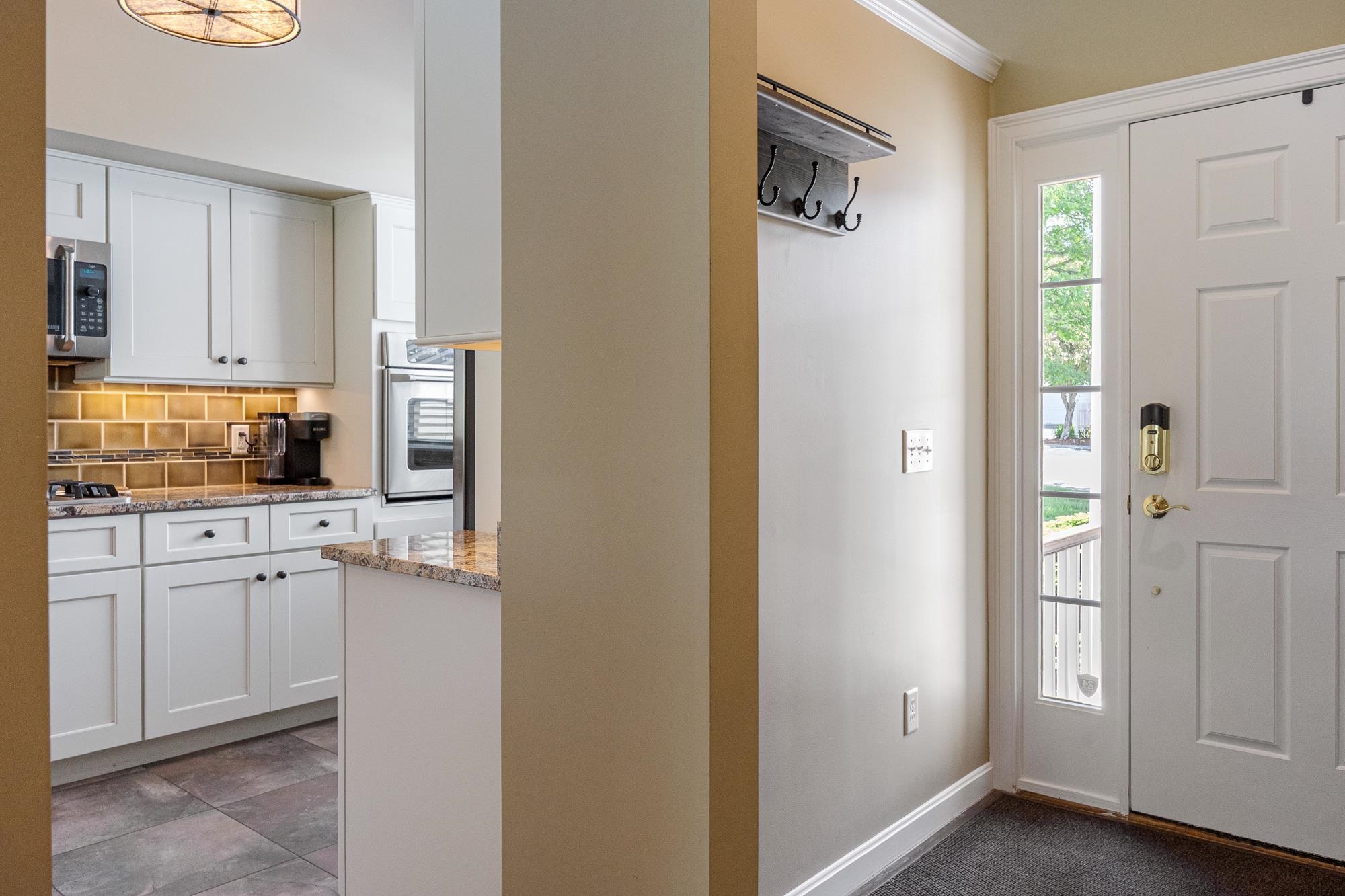 168 Park Road, Unit 168 South Burlington, VT 05403 - Photo 8 of 31
