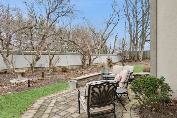 $475,000 | 1204 Hobson Oaks Court, Unit 1204, Naperville, IL 60540