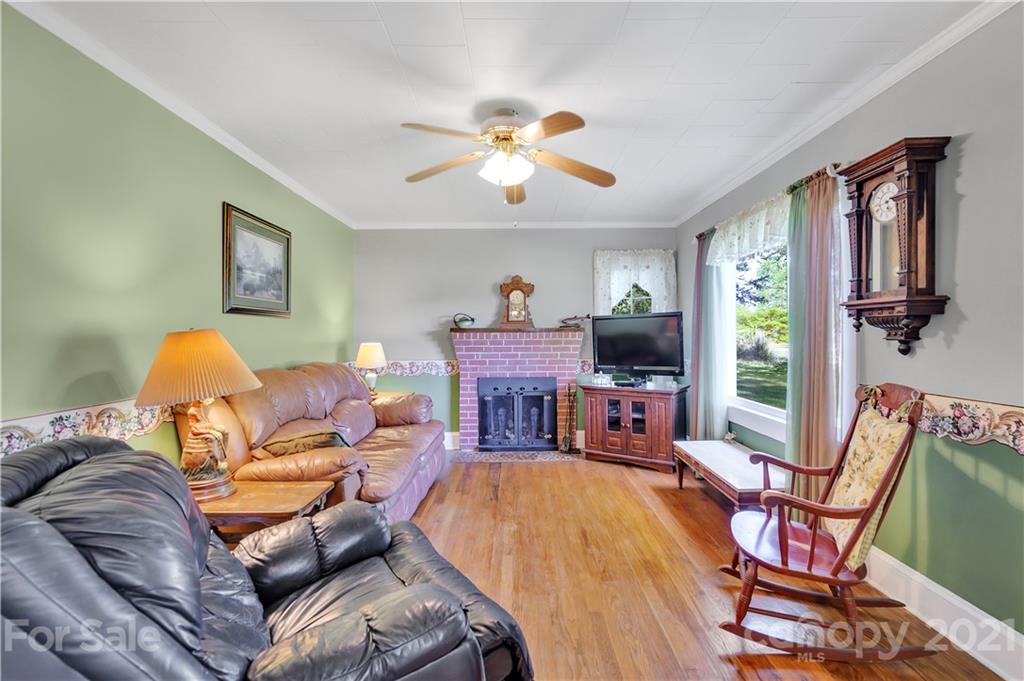 8195 Old Concord Road Salisbury, NC 28146 - Photo 7 of 34 Gallery Image 7