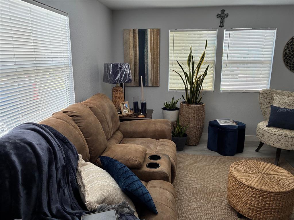 30425 Tiger Tail Road, Unit 346 Sebring, FL 33870 - Photo 3 of 14 Gallery Image 3
