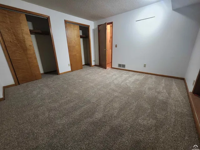 $229,000 | 1439 Applegate Court, Lawrence, KS 66049