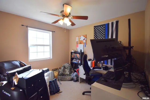 $255,000 | 10341 Puckett Lane, Mount Vernon, IL 62864