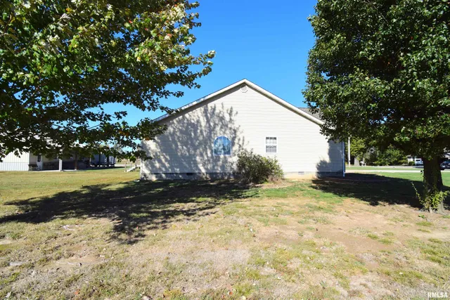 $255,000 | 10341 Puckett Lane, Mount Vernon, IL 62864