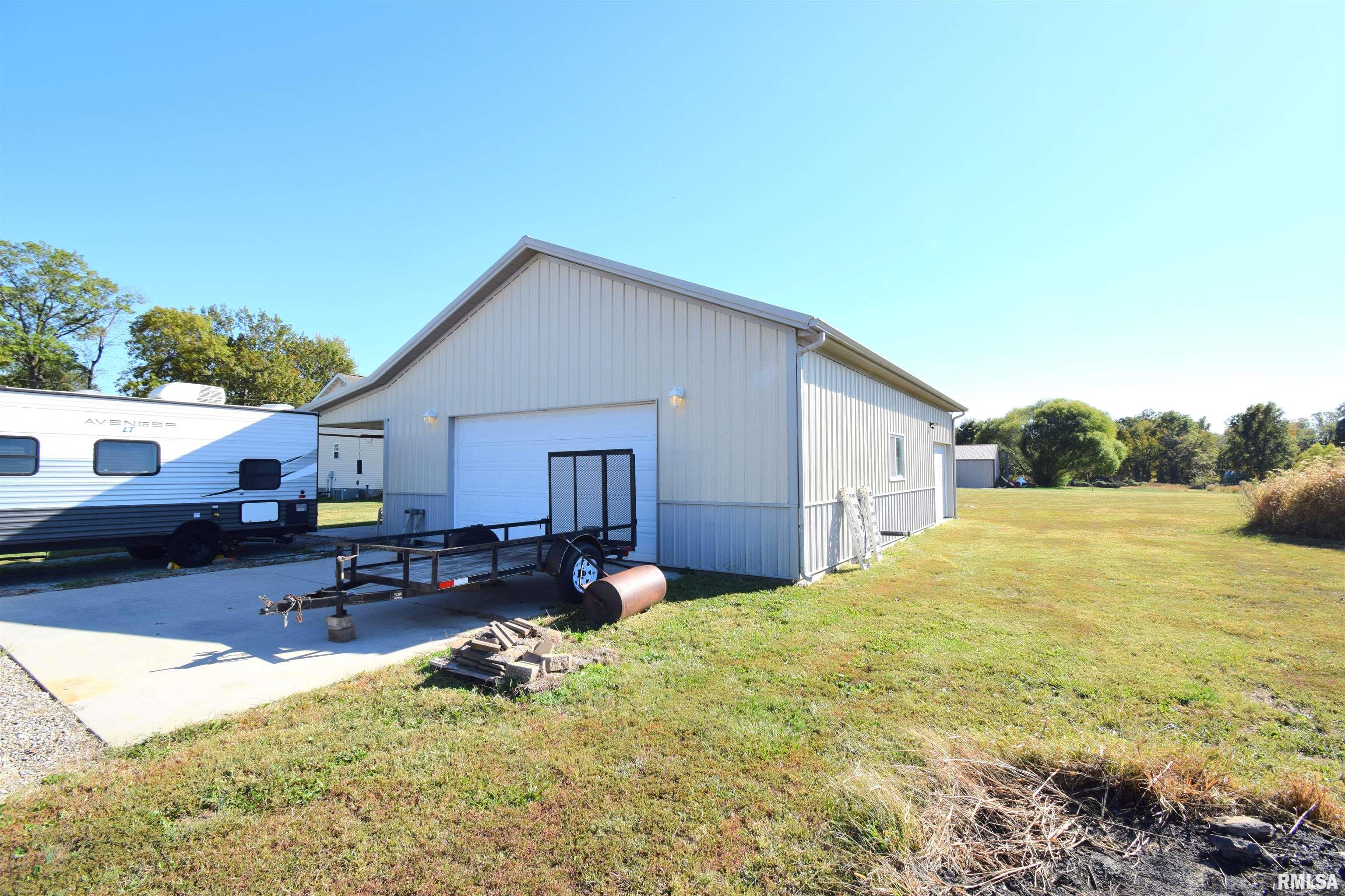 10341 Puckett Lane Mount Vernon, IL 62864 - Photo 8 of 23