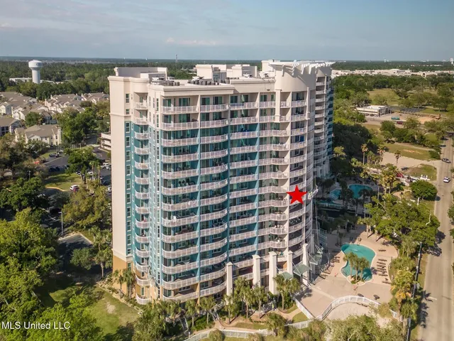 $335,000 | 2228 Beach Drive, Unit 706, Gulfport, MS 39507