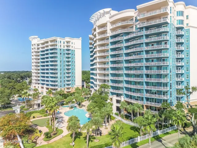 $335,000 | 2228 Beach Drive, Unit 706, Gulfport, MS 39507
