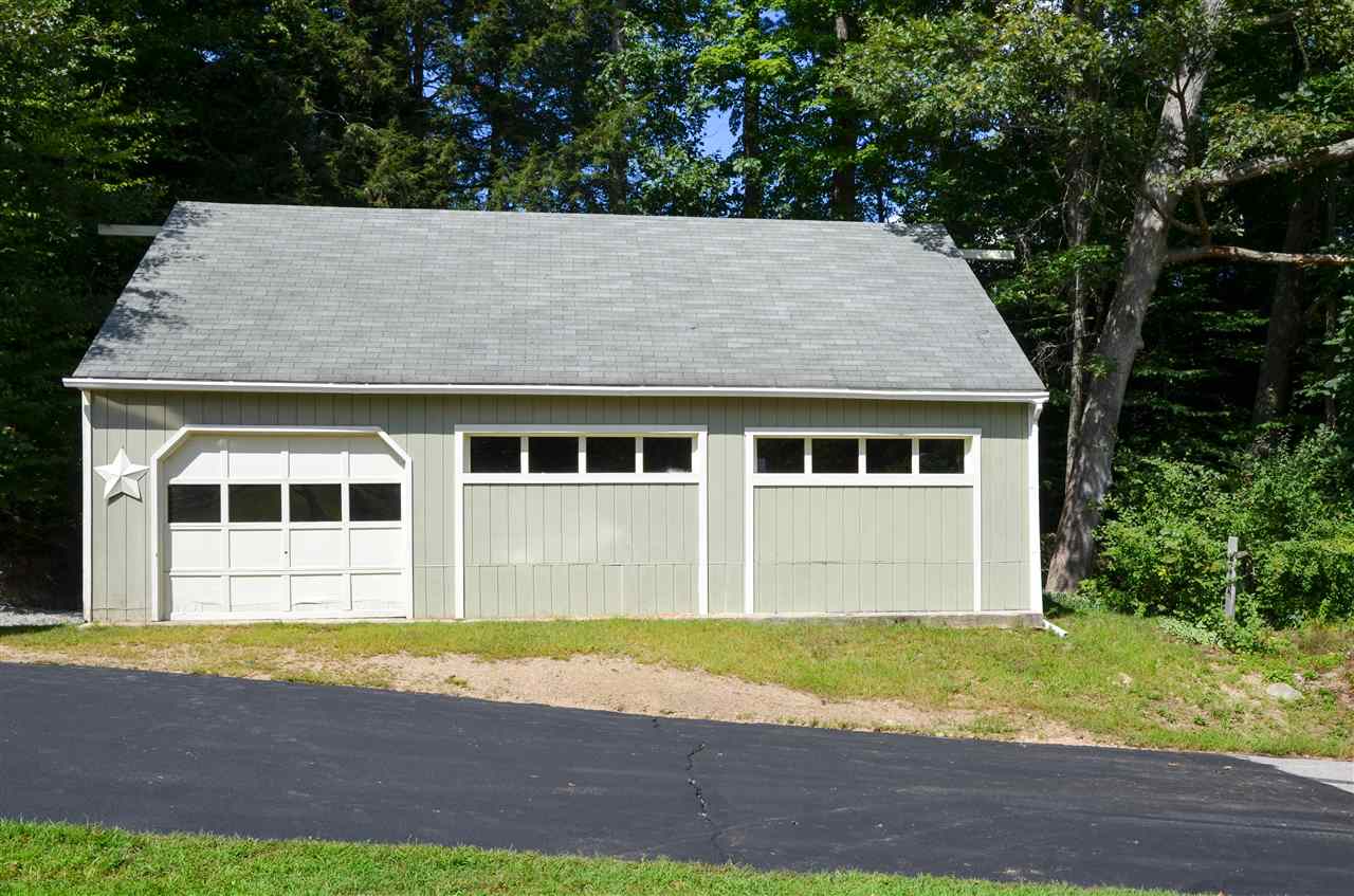 233 Danville Road Fremont, NH 03044 - Photo 3 of 32
