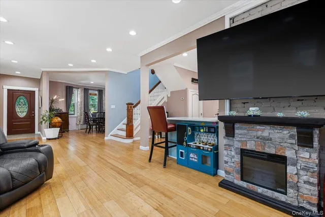 $835,999 | 315 Seneca Avenue, Mount Vernon, NY 10553