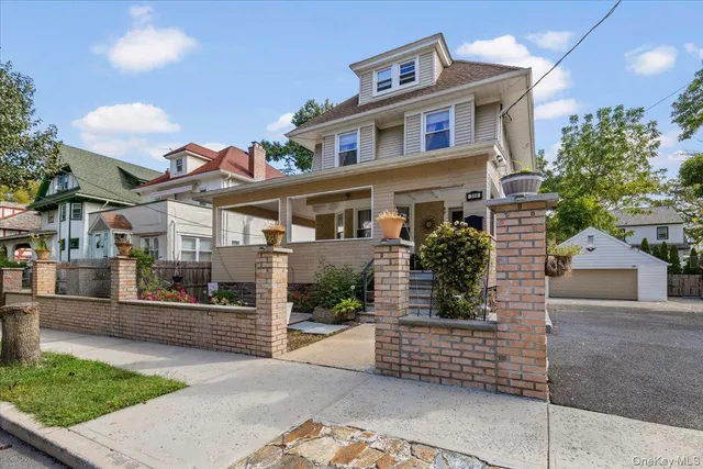 $835,999 | 315 Seneca Avenue, Mount Vernon, NY 10553