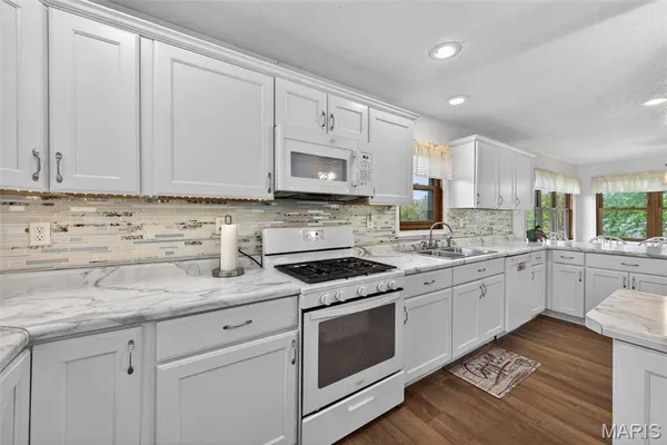 $425,000 | 16645 State Hwy KK, Sedgewickville, MO 63781