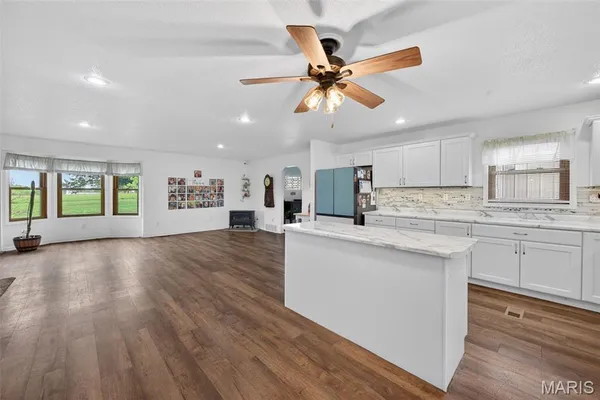 $425,000 | 16645 State Hwy KK, Sedgewickville, MO 63781