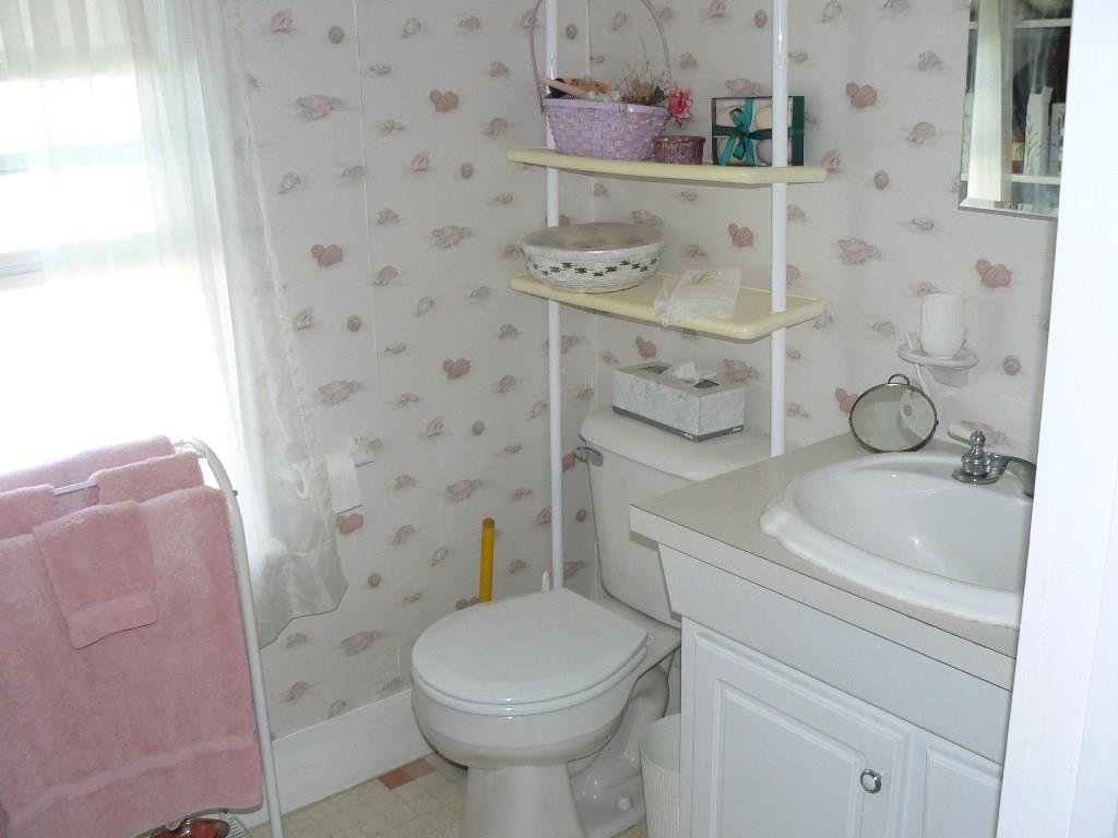 154 Dutton Road South China, ME 04358 - Photo 16 of 35 Photo