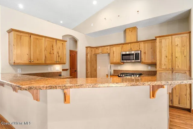 $1,100,000 | 4308 Rosemont Drive, Athol, ID 83801