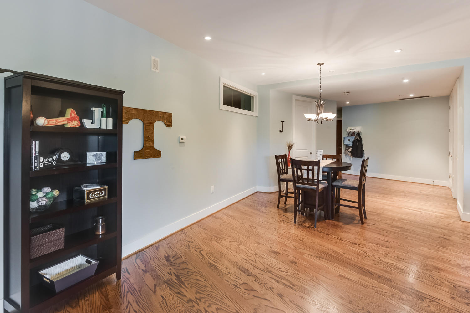 4 Cherokee Blvd., Unit 214 Chattanooga, TN 37405 - Photo 13 of 37 4_Cherokee_Blvd_214_05