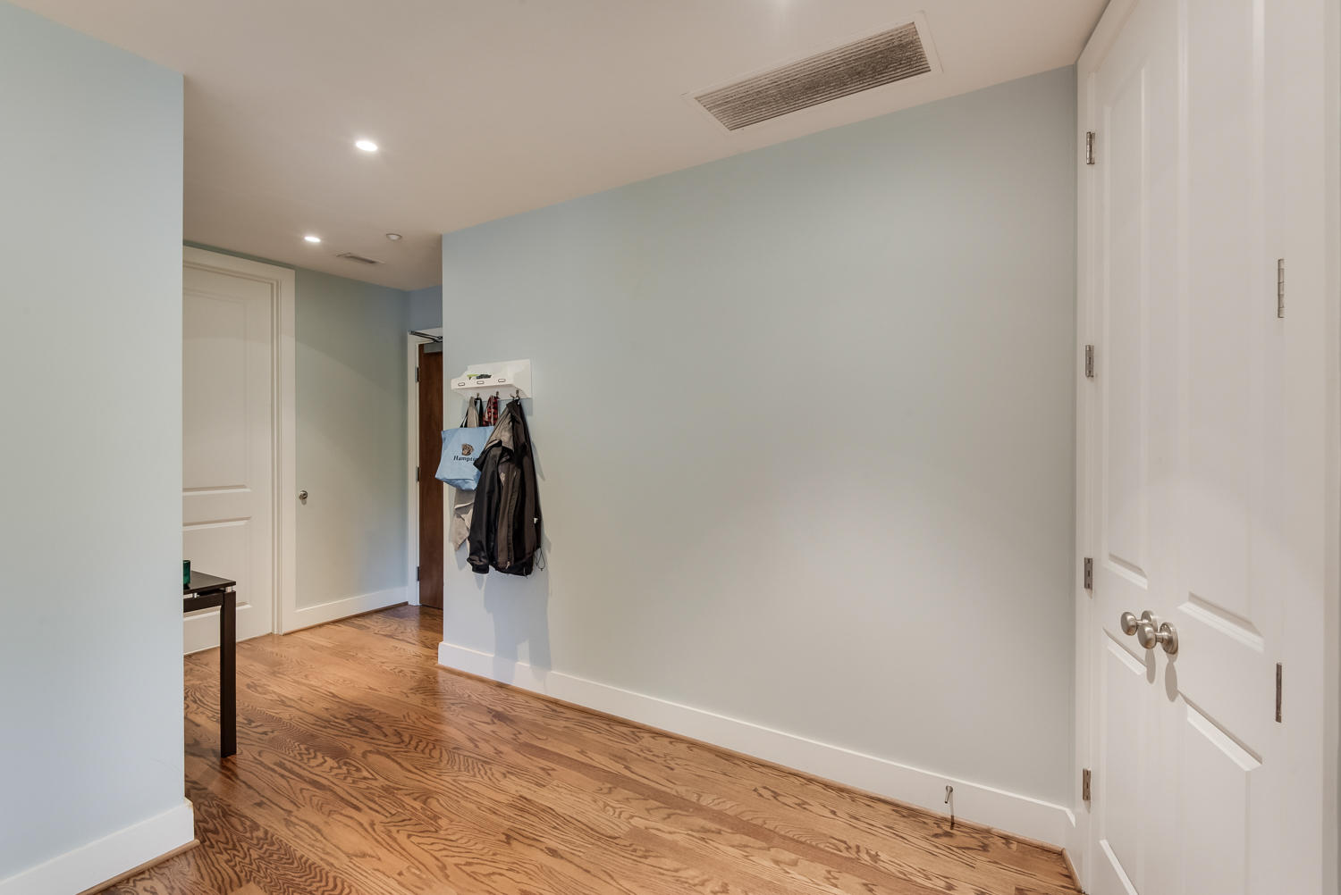 4 Cherokee Blvd., Unit 214 Chattanooga, TN 37405 - Photo 15 of 37 4_Cherokee_Blvd_214_02