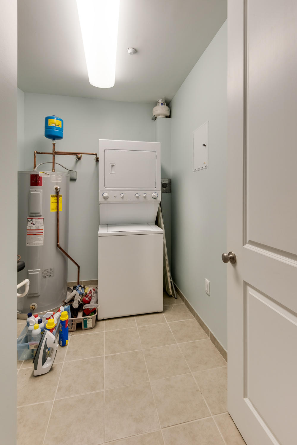 4 Cherokee Blvd., Unit 214 Chattanooga, TN 37405 - Photo 26 of 37 4_Cherokee_Blvd_214_03