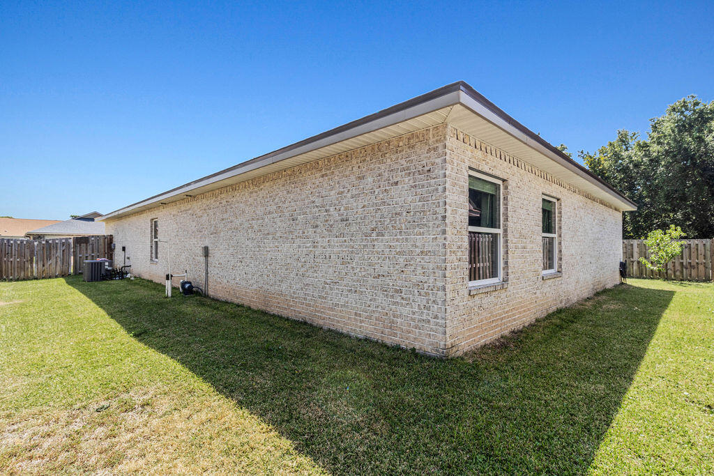 57 5th Street Shalimar, FL 32579 - Photo 22 of 22 IMG_6467