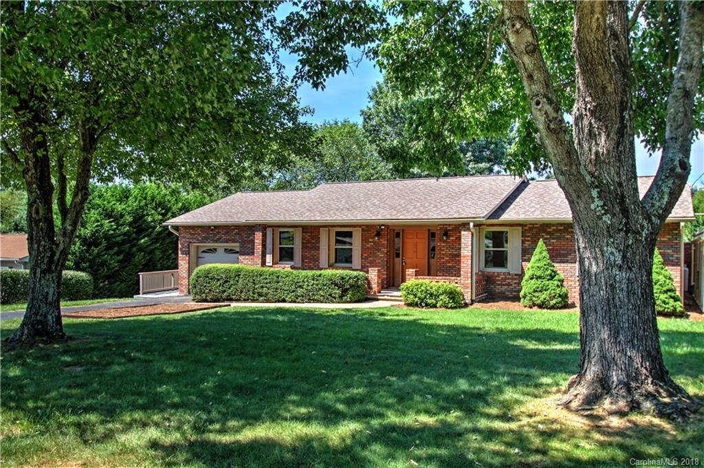 299 James Street, Unit 34 Clyde, NC 28721 - Photo 1 of 26 Gallery Image 1