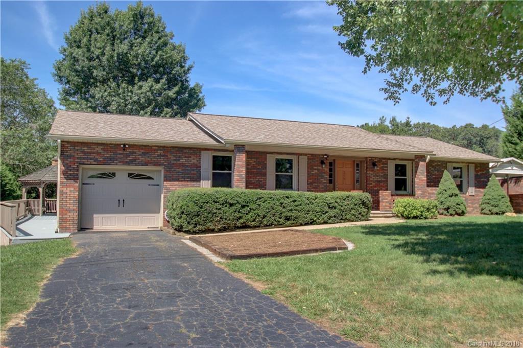 299 James Street, Unit 34 Clyde, NC 28721 - Photo 2 of 26 Gallery Image 2
