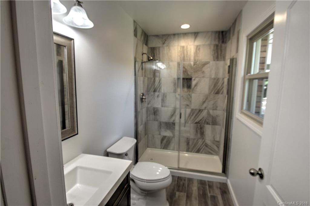 299 James Street, Unit 34 Clyde, NC 28721 - Photo 17 of 26 Gallery Image 17