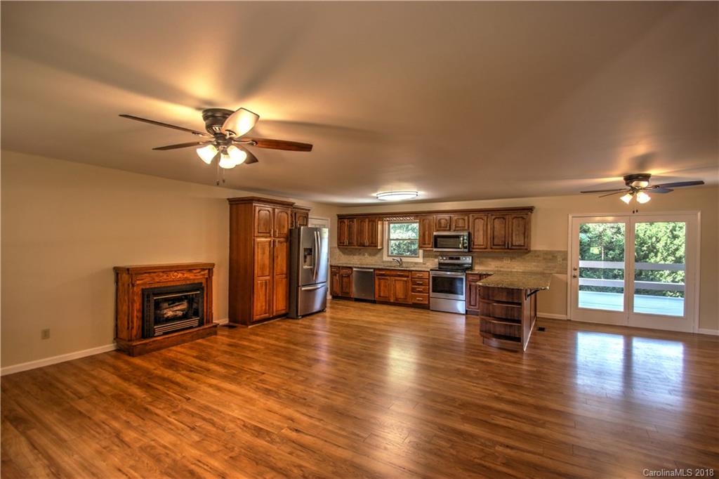299 James Street, Unit 34 Clyde, NC 28721 - Photo 20 of 26 Gallery Image 20