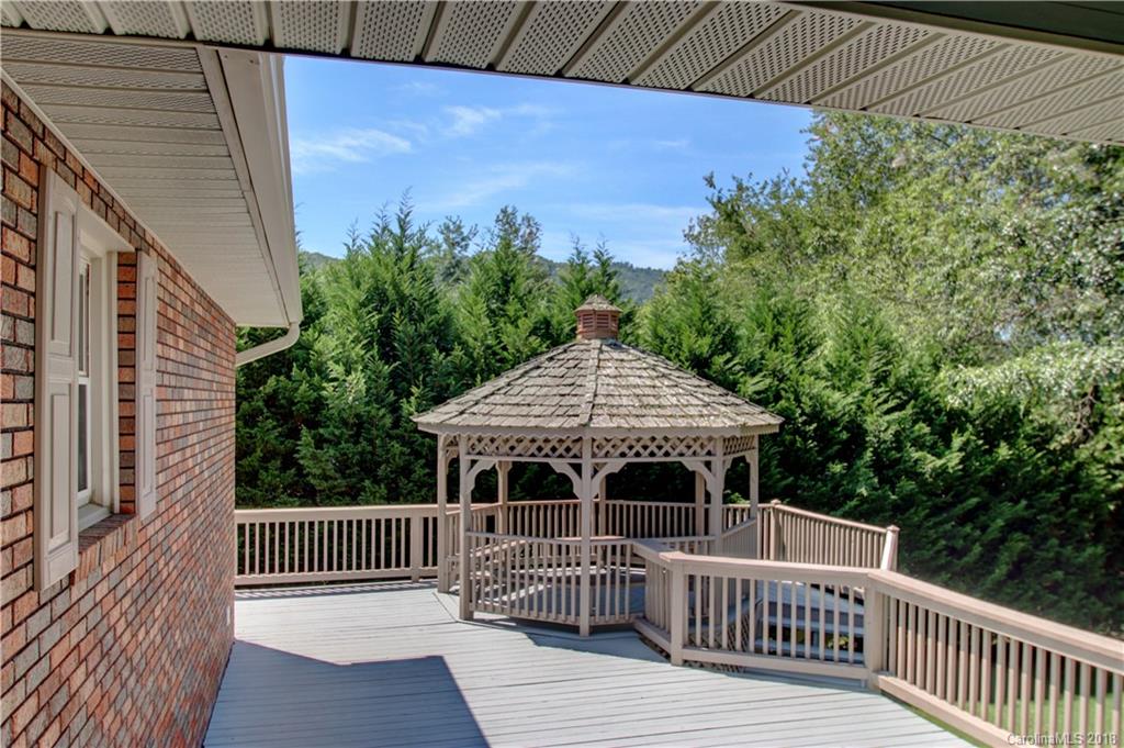 299 James Street, Unit 34 Clyde, NC 28721 - Photo 3 of 26 Gallery Image 3
