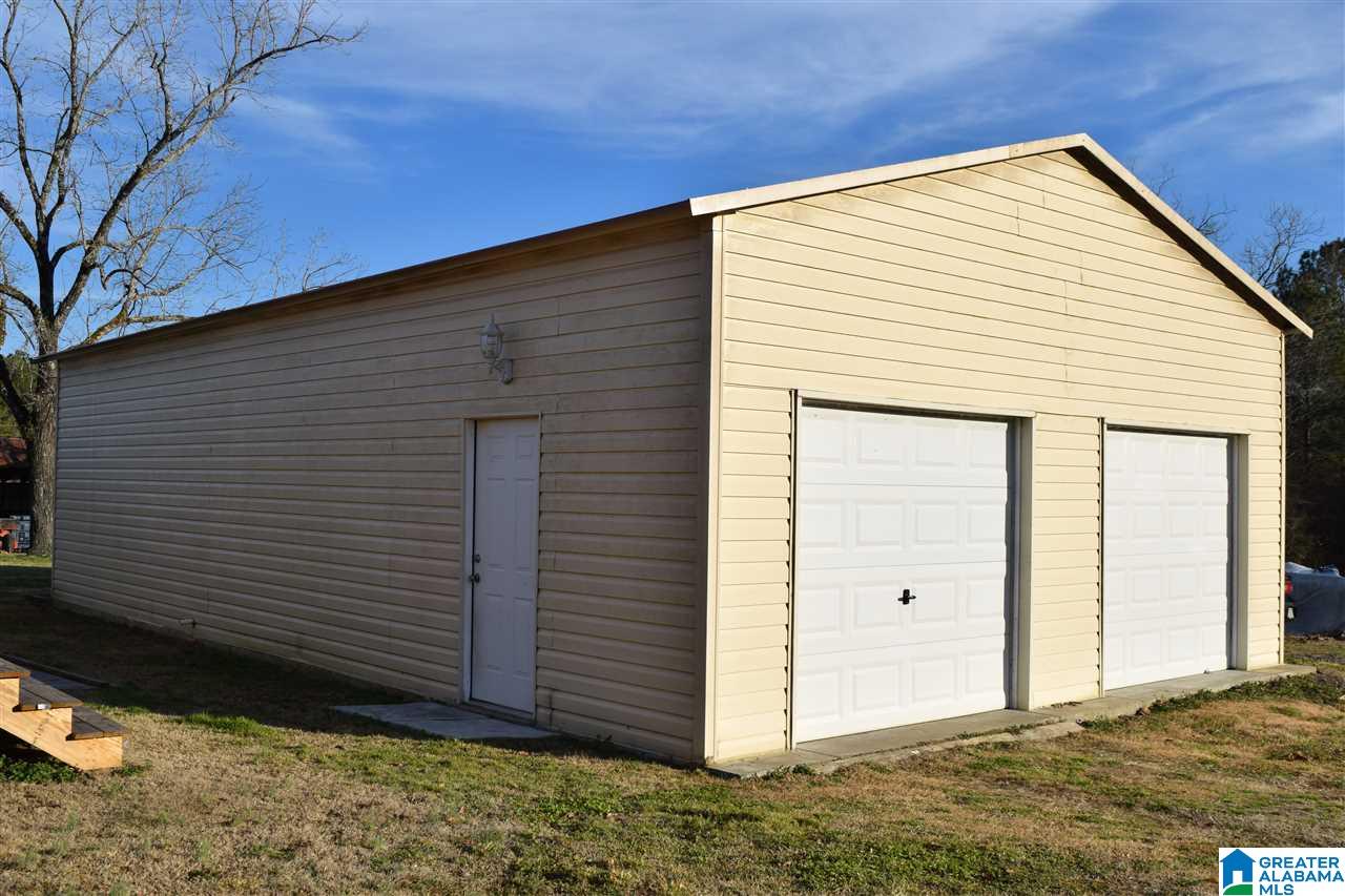 1421 Sugar Ridge Road Morris, AL 35116 - Photo 5 of 36