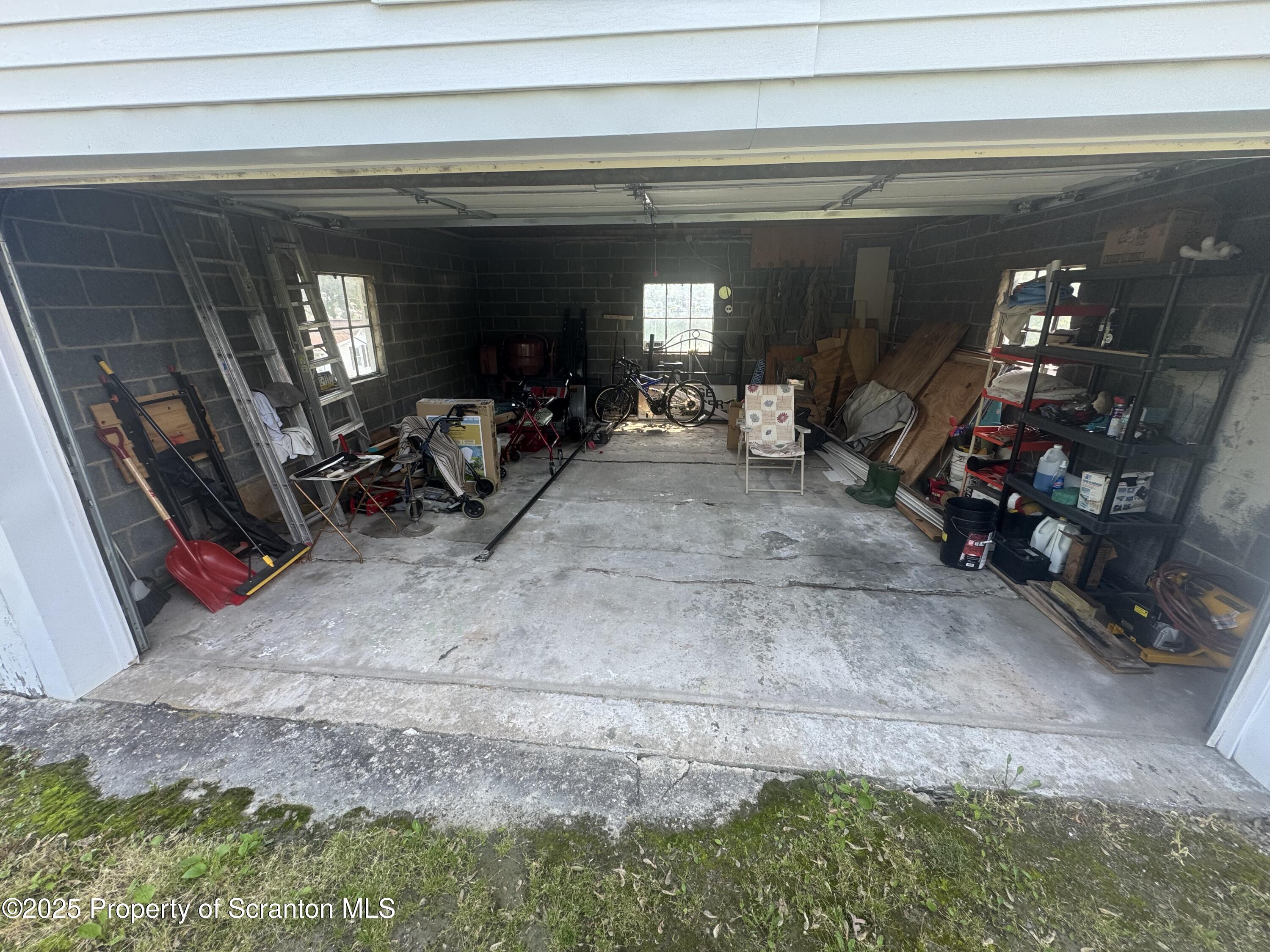 464 Point Road Lake Winola, PA 18419 - Photo 41 of 47 a view of a room with gym equipment