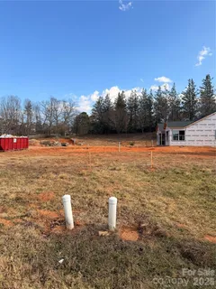 $514,900 | 829 B Wynnshire Drive, Unit 58B, Hickory, NC 28601